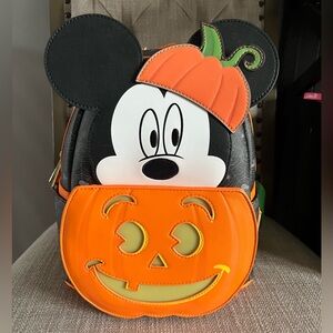 Loungefly Disney Mickey Mouse Pumpkin Light Up Halloween Mini Backpack New